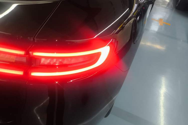 Used Hima AITO M5 2025 Extended-Range Ultra Rear-Wheel-Drive Version
