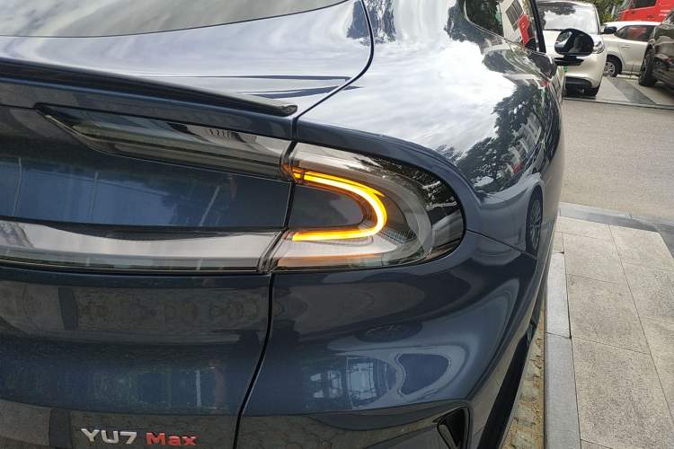 Used Xiaomi Auto YU7 2025 Ultra-Long Range High-Performance All-Wheel-Drive Max Edition