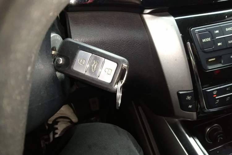 Used Zotye Domy X5 2015 1.5T CVT Landlord Model China IV Standard Vehicle Key