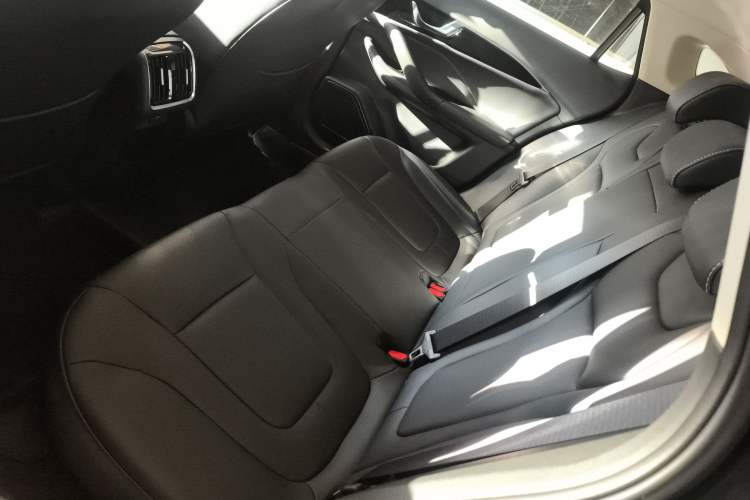 Used Bestune B70 2025 Dragon Edition 1.5T Enjoyment Model
