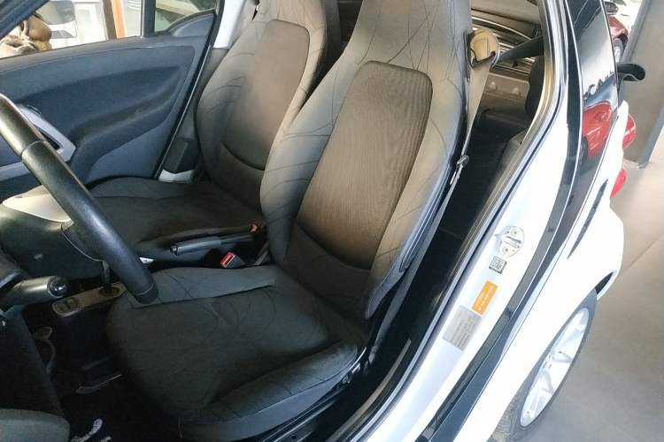 Used smart fortwo 2012 1.0 MHD Convertible Passion Edition
