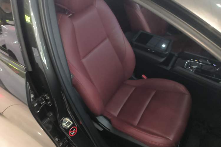 Used Mazda 3 Axela 2022 2.0L Automatic Premium Black Obsidian Edition
