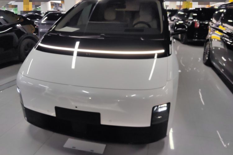 Used Li Auto MEGA 2025 Home Family Special Edition