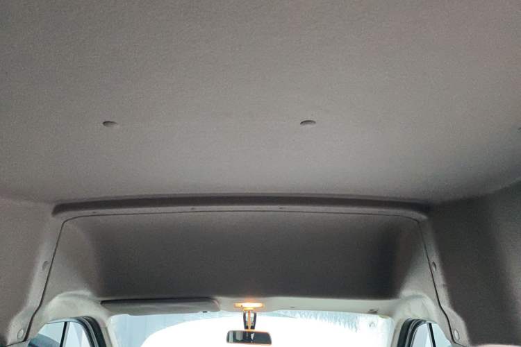 Used JMC E Fushun 2025 Model, Open Window Version, 53.58 kWh, Mid-axle, Mid-roof
