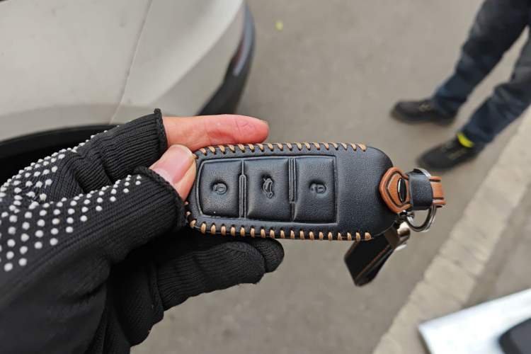 Used Zotye Domy X5 2015 1.5T CVT ZhiXian Model China IV Standard