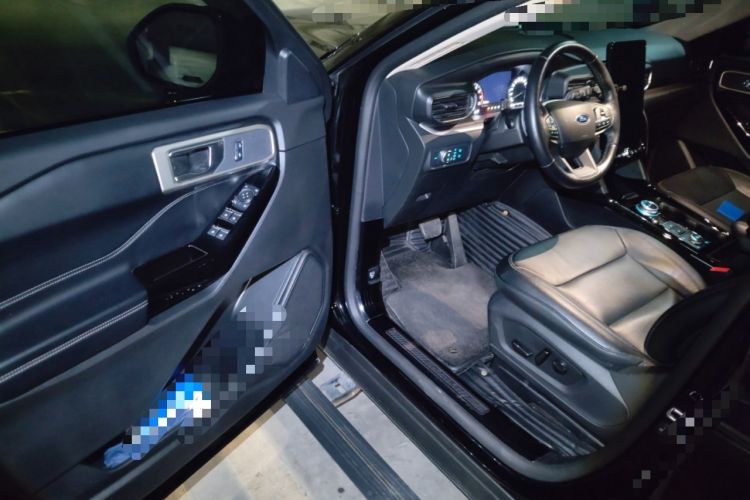 Used Ford Explorer 2020 EcoBoost 285 4x4 Trend Edition 7-Seater Driver Seat