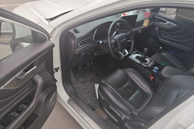 Used JETOUR X70S 2019 1.5T Manual Explore Edition China V Standard