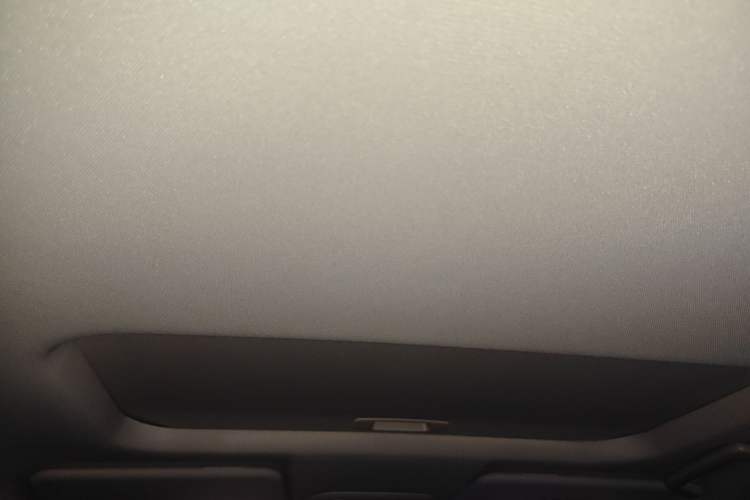 Used Ford Escort 2015 1.5L Manual Fashion Edition Headliner