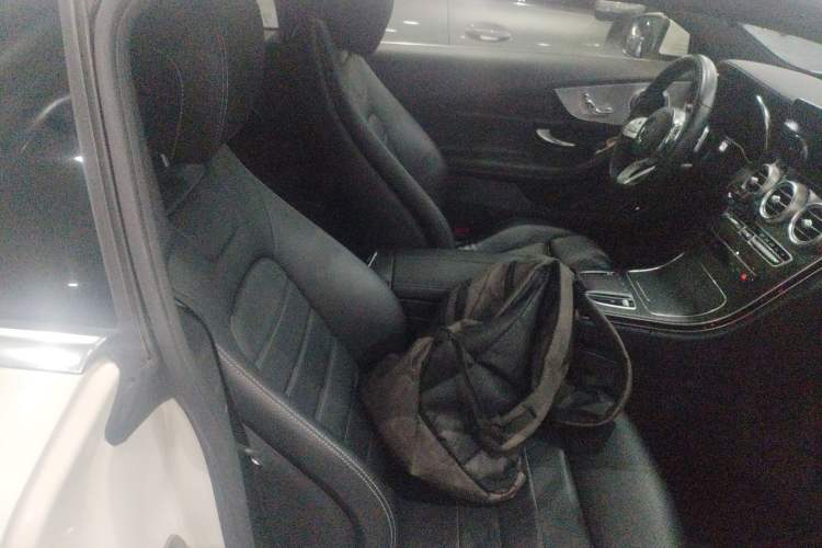 Used Mercedes-Benz C-Class 2020 C 260 Coupe Right Front Seat