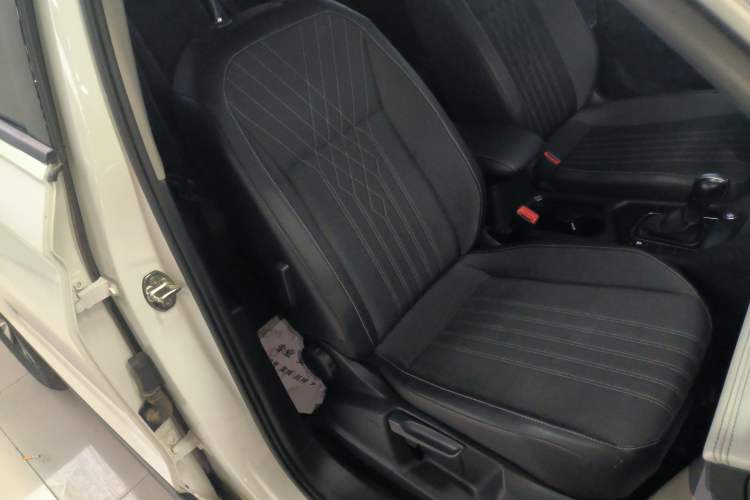 Used Volkswagen Tiguan L 2022 330TSI Automatic Two-Wheel Drive Comfort Edition