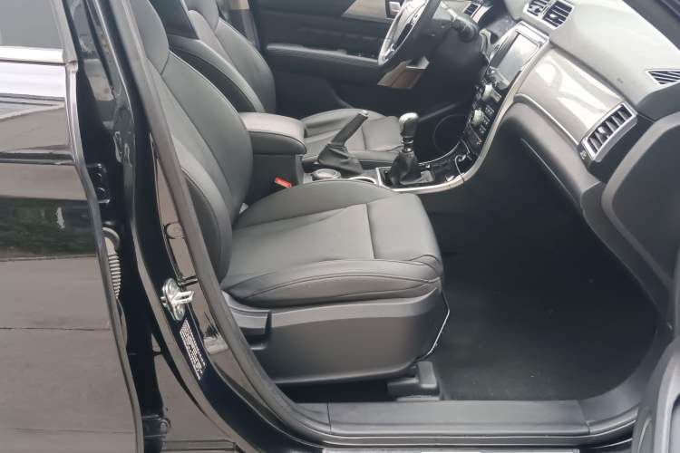 Used Haval H2 2016 Red Label 1.5T Manual Two-Wheel Drive Elite Model