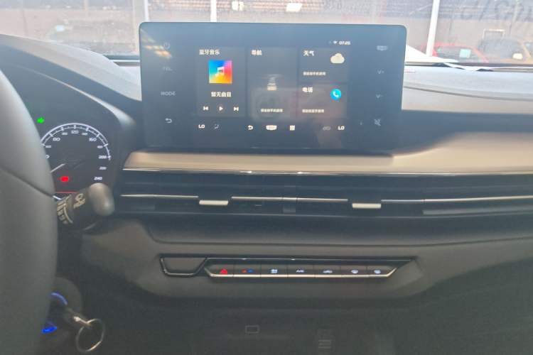 Used Geely Auto Vision X3 2021 PRO 1.5L Manual Elite Model
