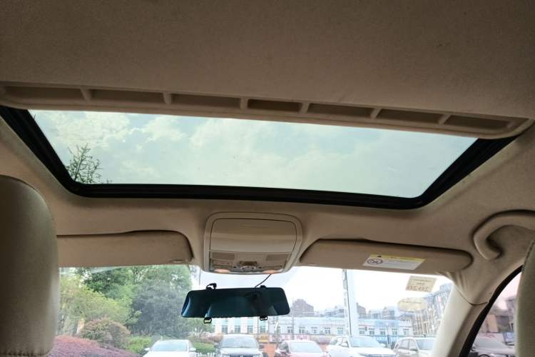 Used Volkswagen Sagitar 2014 Revised Version 1.6L Automatic Comfort Edition Headliner