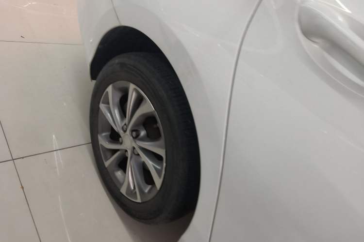 Used Buick Verano 2022 Pro 533T Enjoyment Edition Right Rear Wheel Hub