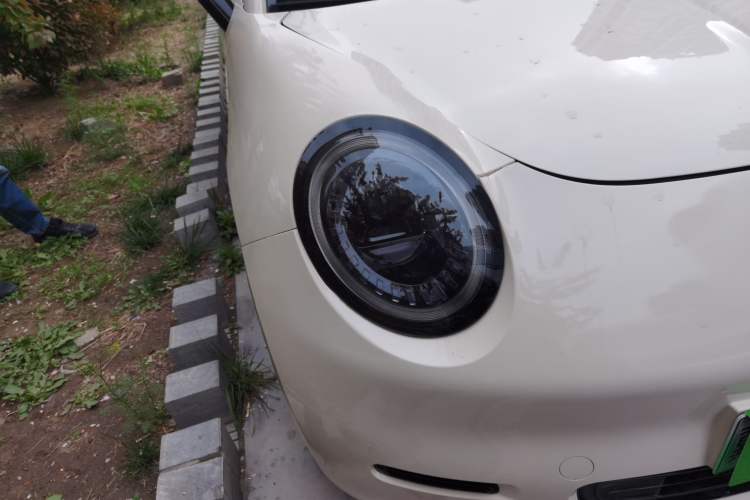 Used JAC Yiwei 3 2024 Zhiai Edition 505km Champion Version Right Front Headlight