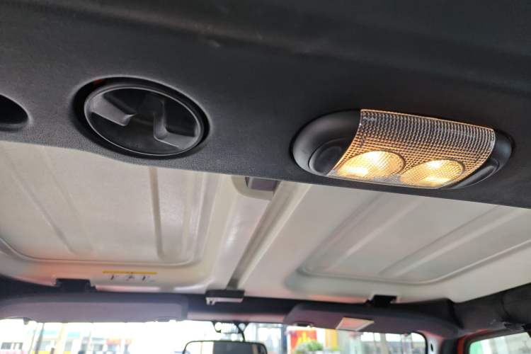 Used Jeep Wrangler 2015 3.0L Sahara Four-Door Edition
