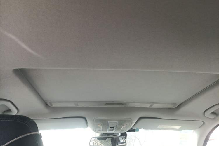 Used Mercedes-Benz M-Class 2012 ML 300