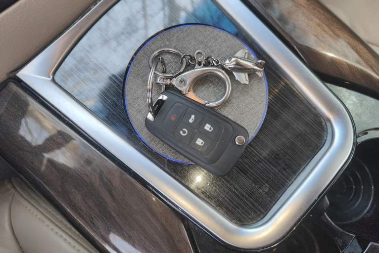 Used Buick GL8 2018 28T Luxury Model China VI Standard