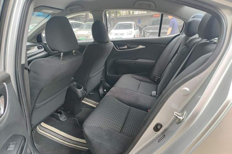 Used Honda Crider 2015 1.8L automatic comfort version Left Rear Seat