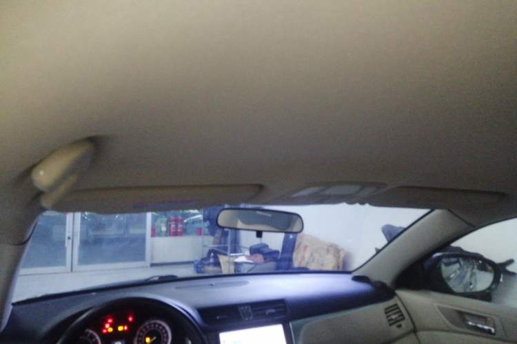 Used Suzuki Kizashi 2011 2.4L Two-Wheel Drive CVT Standard Edition
