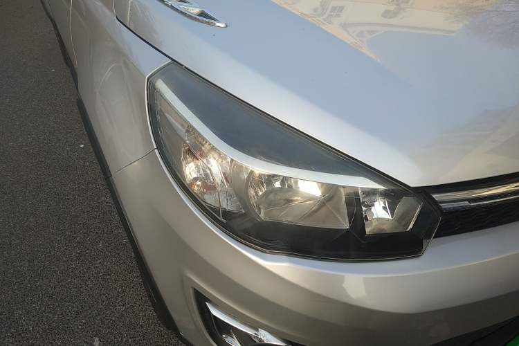 Used Great Wall M4 2012 1.5L Manual Luxury Version Right Front Headlight