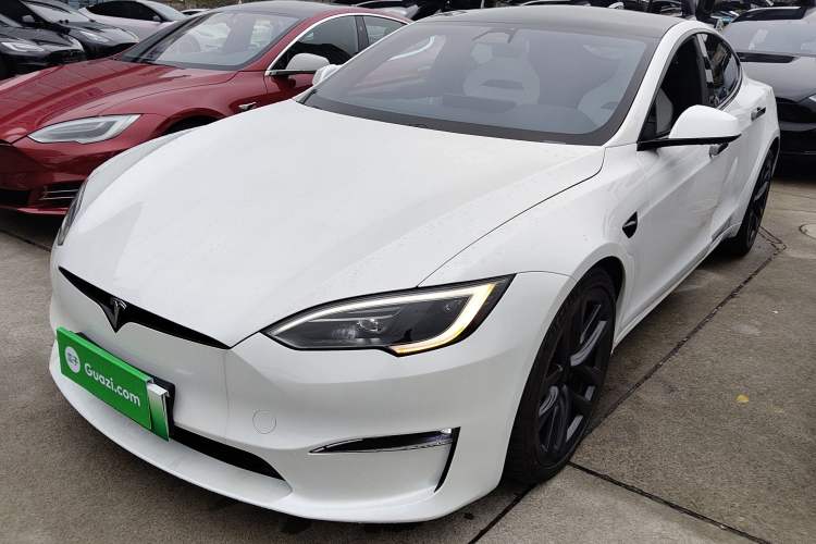 Used Tesla Model S 2023 Three-Motor All-Wheel-Drive Plaid Version