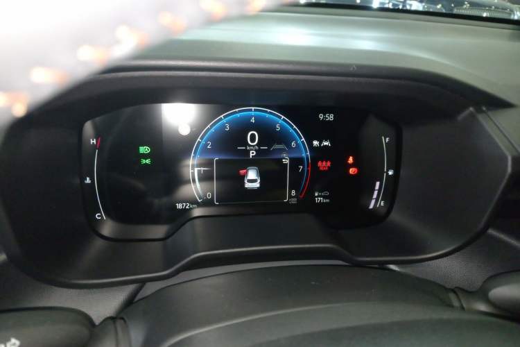 Used Toyota Corolla Cross 2026 Model 2.0L Elite Edition
