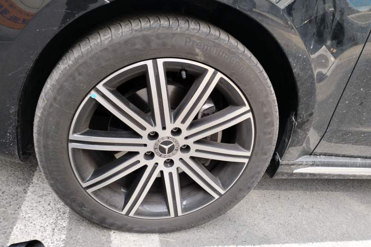 Used Mercedes-Benz V-Class 2022 V 260 L Long-wheelbase Luxury Edition