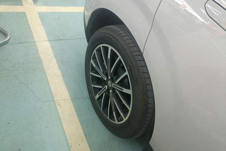 Used Leapmotor B10 2025 510 Joyful Edition Right Rear Wheel Hub