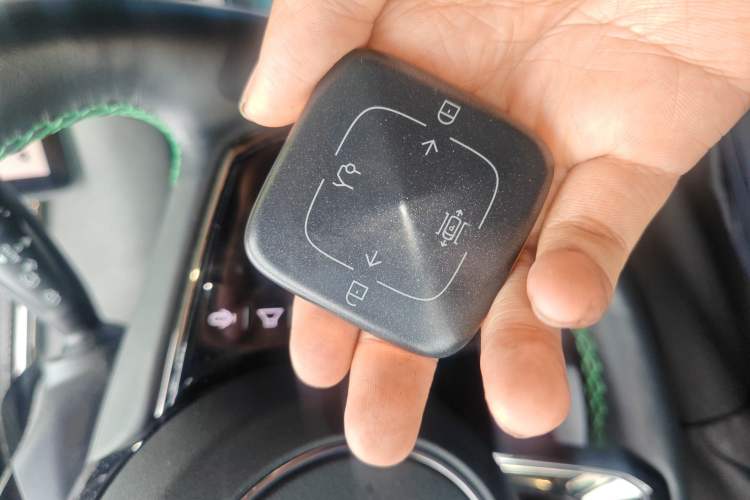 Used Zeekr 001 2021 Ultra-Long Range Dual-Motor YOU Version Vehicle Key