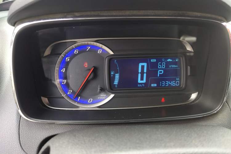 Used Chevrolet Trax 2014 1.4T Automatic Two-Wheel Drive Comfort Version Instrument Cluster