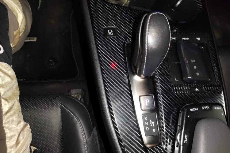 Used Lexus UX New Energy 2020 300e Pure·Joy Edition Gear Lever