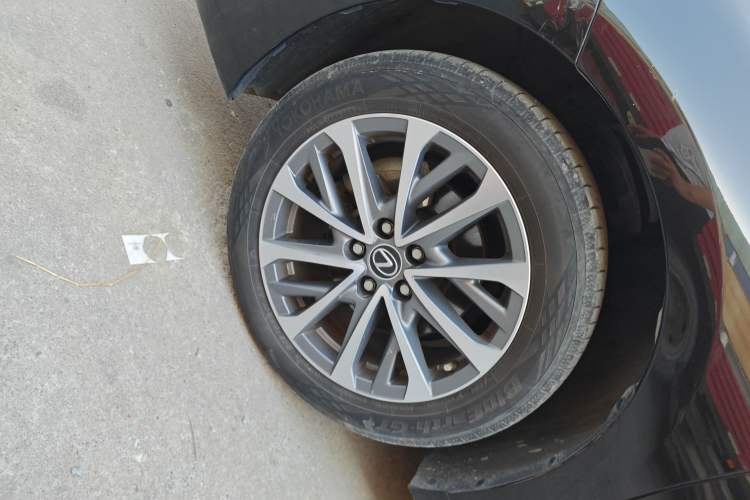 Used Lexus ES 2022 200 Excellence Edition
