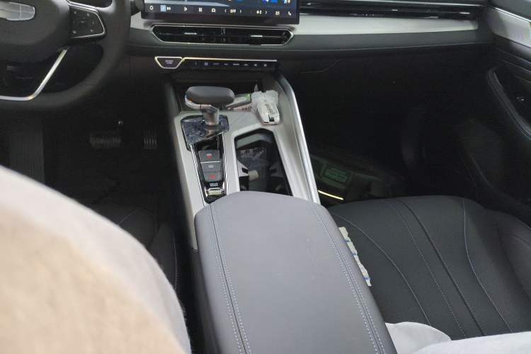 Used Geely Auto Preface 2025 Dongfang Yao 1.5TD Kunlun Edition