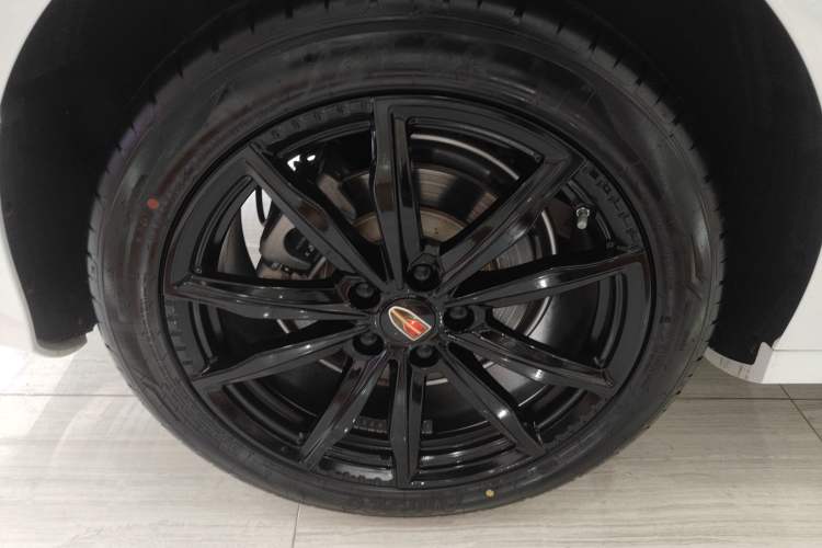 Used Hongqi H6 2024 2.0T ZhiShang Version
