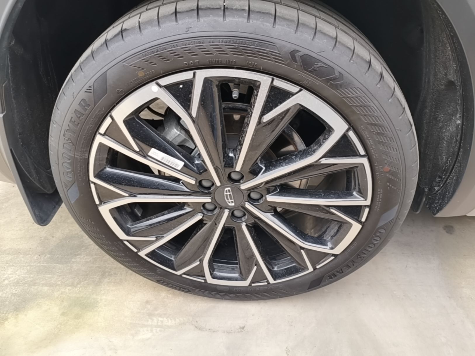 Geely Auto Monjaro L 2026 Model Oriental Yao 2.0TD Automatic Wangyue Edition — снимка 11