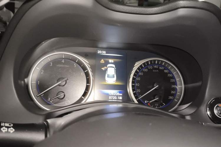 Used Infiniti Q50L 2016 2.0T Enjoyment Edition

