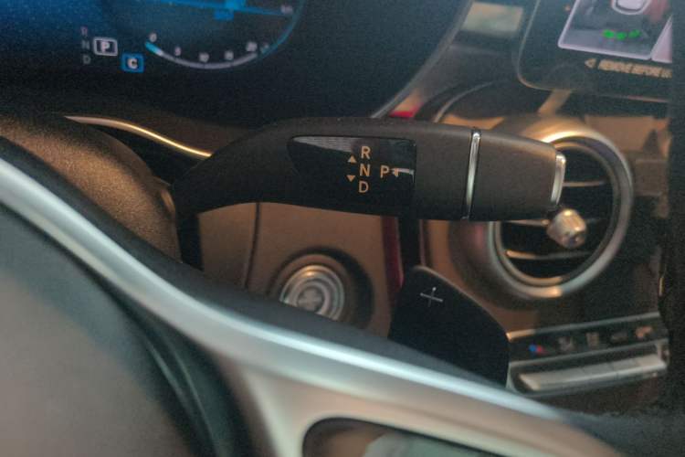 Used Mercedes-Benz GLC 2022 Facelift GLC 260 L 4MATIC Luxury Edition