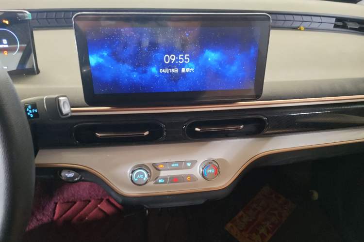 Used Chery QQ Domi 2025 Model 305km Comfort Edition
