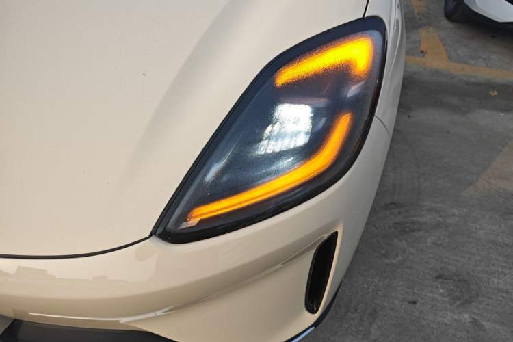 Used Wuling Bingo S 2025 Model 325km Deluxe Edition
