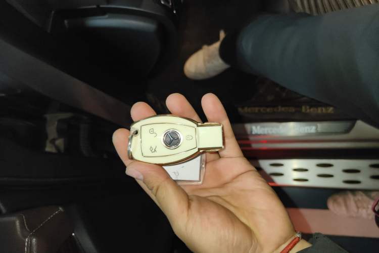 Used Mercedes-Benz GLC 2019 GLC 260 L 4MATIC Luxury Model