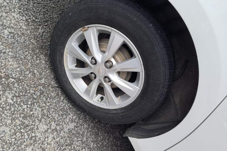 Used Chevrolet Sail 2015 Sail 3 1.3L AMT Ideal Edition
