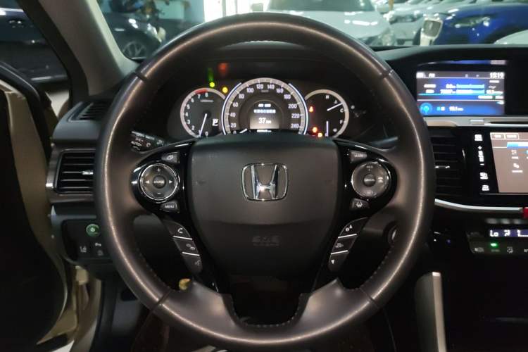 Used Honda Accord 2016 2.4L Prestige Edition
