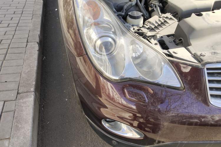 Used Infiniti QX50 2013 2.5L Two-Wheel-Drive Elegant Edition
