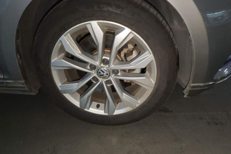 Used Volkswagen Magotan 2017 330TSI DSG Luxury Model