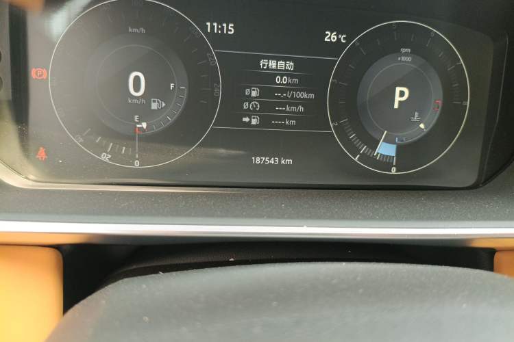 Used Land Rover Range Sport 2016 3.0 SC V6 HSE DYNAMIC Odometer Close Up