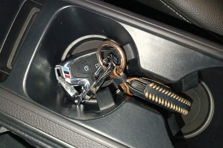 Used Ford Kuga 2018 EcoBoost 180 Two-Wheel-Drive Luxury Wing Edition
