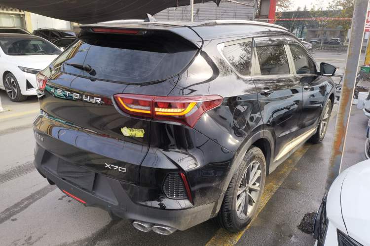 Used JETOUR X70 2024 1.5T DCT Glory PRO 7-Seater

