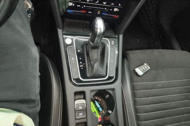 Used Volkswagen Magotan 2020 330TSI DSG Luxury Edition