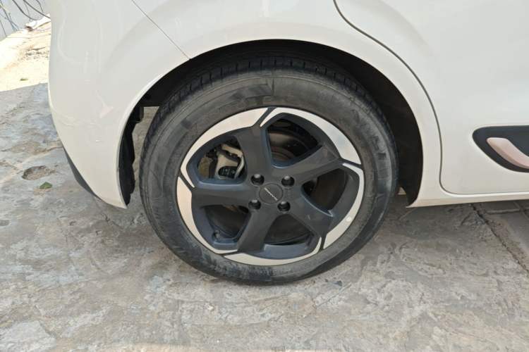 Used Dongfeng NAMMI 01 2024 430 Plus Smart+
